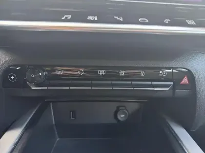 Photo 12 Citroën C5 aircross  Hybride Rechargeable 225 S&S e-EAT8 Feel