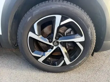 Photo 14 Citroën C5 aircross  Hybride Rechargeable 225 S&S e-EAT8 Feel