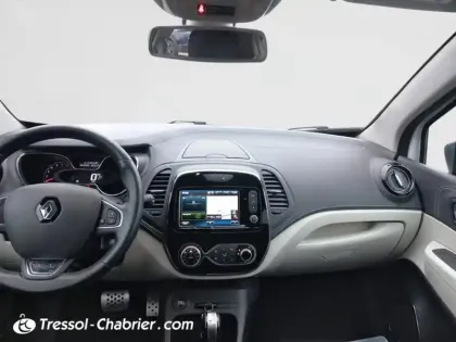Photo 9 Renault Captur  TCe 150 FAP EDC Initiale Paris
