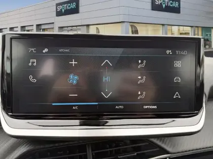 Photo 10 Peugeot 2008  PureTech 100 S&S BVM6 Active