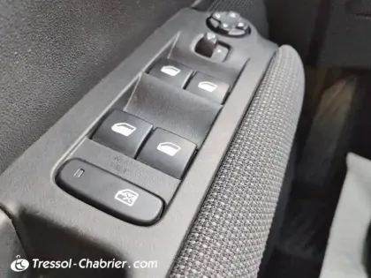 Photo 19 Citroën C3 Aircross  PureTech 130 S&S EAT6 Shine