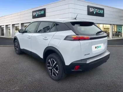 Photo 29 Peugeot 2008  PureTech 100 S&S BVM6 Active