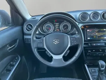 Photo 11 Suzuki Vitara  1.5 Dualjet Hybrid 115ch Style Auto Allgrip