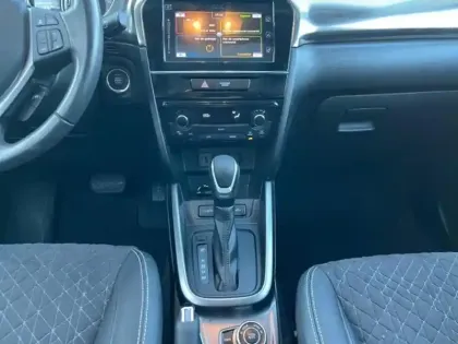 Photo 10 Suzuki Vitara  1.5 Dualjet Hybrid 115ch Style Auto Allgrip