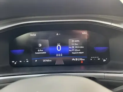 Photo 13 Volkswagen T-roc  1.5 TSI EVO 150ch Life Plus DSG7