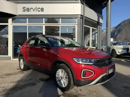 Photo 26 Volkswagen T-roc  1.5 TSI EVO 150ch Life Plus DSG7