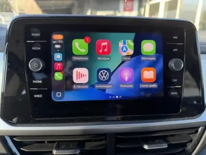 Photo 20 Volkswagen T-roc  1.5 TSI EVO 150ch Life Plus DSG7