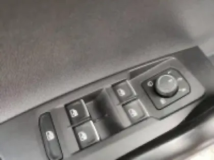 Photo 14 Volkswagen Polo  1.0 TSI 95ch R-Line