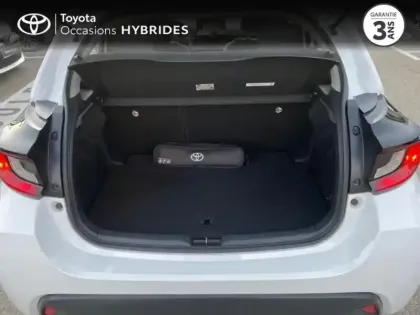 Photo 9 Toyota Yaris  116h Dynamic 5p MY22