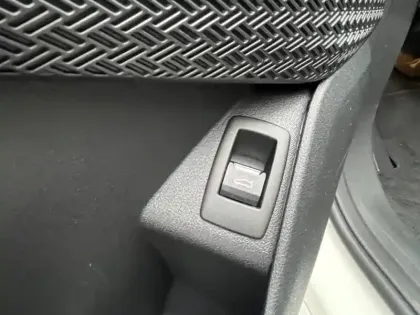 Photo 12 BMW X1  ieDrive20 204ch M Sport