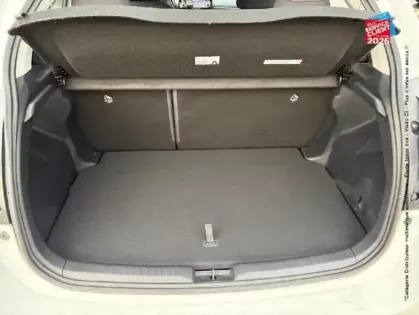 Photo 13 Toyota Yaris  116h Dynamic 5p MY22