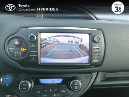 Photo 14 Toyota Yaris  100h Collection 5p