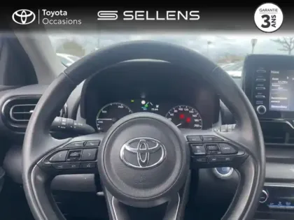 Photo 12 Toyota Yaris  116h Dynamic 5p MY22