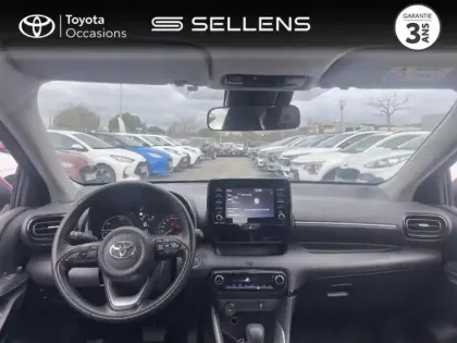 Photo 7 Toyota Yaris  116h Dynamic 5p MY22