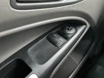 Photo 8 Ford Transit Connect  L1 1.0E 100ch E85 Trend Business