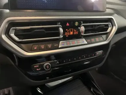 Photo 12 BMW X3  xDrive30e 292ch M Sport