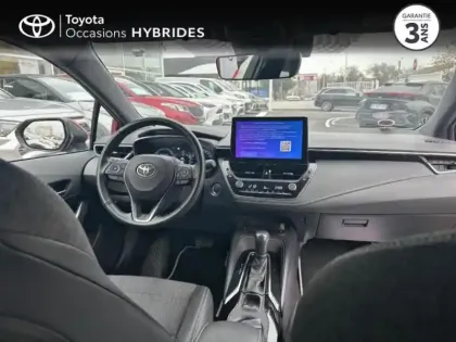 Photo 7 Toyota Corolla  1.8 140ch Design Pack Confort