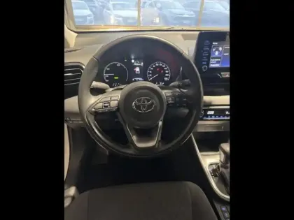 Photo 5 Toyota Yaris  116h Dynamic 5p MY22