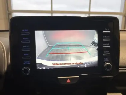 Photo 9 Toyota Yaris  116h Dynamic 5p MY22