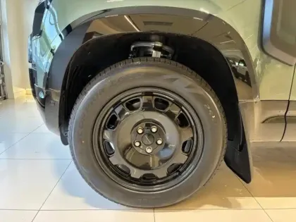 Photo 6 Land rover Defender  110 2.0 P300e PHEV Trophy Edition Keswick Green