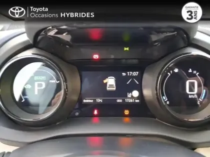 Photo 13 Toyota Yaris  116h Iconic 5p Pack Techno
