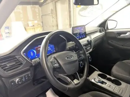 Photo 9 Ford Kuga  2.5 Duratec 225ch PHEV Titanium BVA