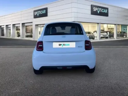 Photo 9 Fiat 500  e 95ch Action Plus