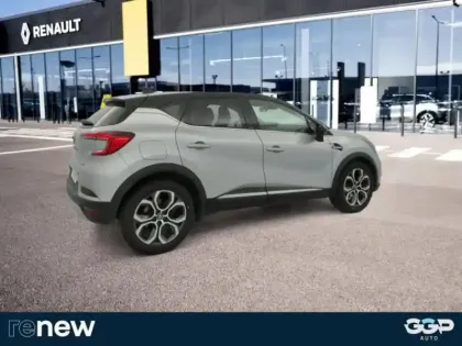 Photo 7 Renault Captur  1.6 E-Tech hybride rechargeable 160ch Intens -21