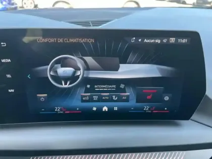 Photo 13 BMW Serie 1 Série 1 120A 170ch DKG7