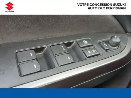 Photo 9 Suzuki Vitara  1.5 Dualjet Hybrid 102ch Style Auto