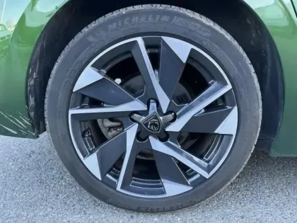 Photo 5 Peugeot 308  1.2 PureTech 130ch S&S GT EAT8