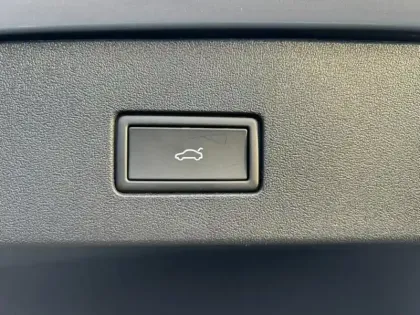 Photo 14 Volkswagen Tayron  1.5 eTSI 150ch R-Line Edition DSG7 7 places