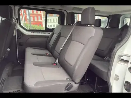 Photo 10 Renault Trafic  Combi L2 2.0 Blue dCi 150ch S&S Zen 8 places