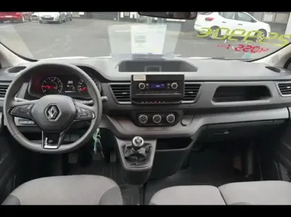 Photo 8 Renault Trafic  Combi L2 2.0 Blue dCi 150ch S&S Zen 8 places