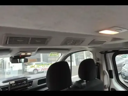 Photo 14 Renault Trafic  Combi L2 2.0 Blue dCi 150ch S&S Zen 8 places