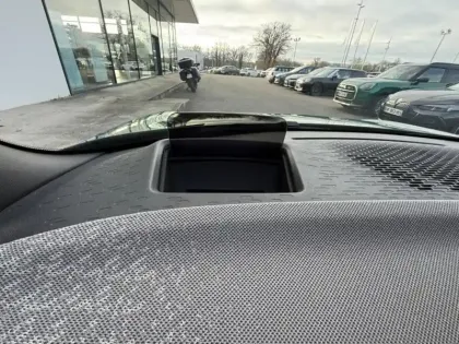 Photo 12 Mini Cooper  3 Portes S 204ch Favoured DKG7