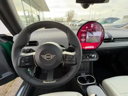 Photo 23 Mini Cooper  3 Portes S 204ch Favoured DKG7