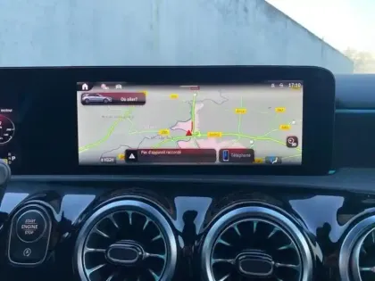 Photo 13 Mercedes Classe A  200 d 150ch AMG Line 8G-DCT