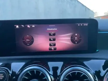 Photo 14 Mercedes Classe A  200 d 150ch AMG Line 8G-DCT