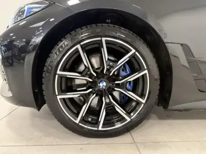 Photo 8 BMW I4  eDrive40 340ch M Sport