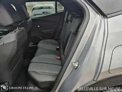 Photo 9 Peugeot 2008  1.2 Hybrid 145ch Allure e-DCS6