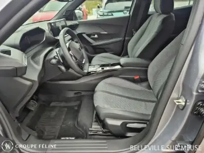 Photo 8 Peugeot 2008  1.2 Hybrid 145ch Allure e-DCS6