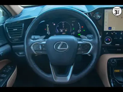 Photo 13 Lexus Nx  450h+ 4WD Executive Pack Innovation