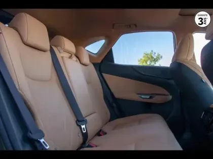 Photo 11 Lexus Nx  450h+ 4WD Executive Pack Innovation