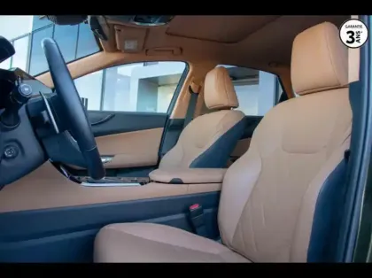 Photo 8 Lexus Nx  450h+ 4WD Executive Pack Innovation