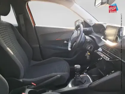 Photo 19 Peugeot 2008  1.2 PureTech 100ch S&S Active Business 5cv