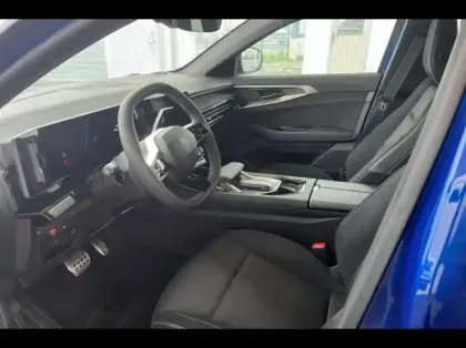 Photo 11 Renault Austral  1.2 E-Tech full hybrid 200ch Techno esprit Alpine - 24