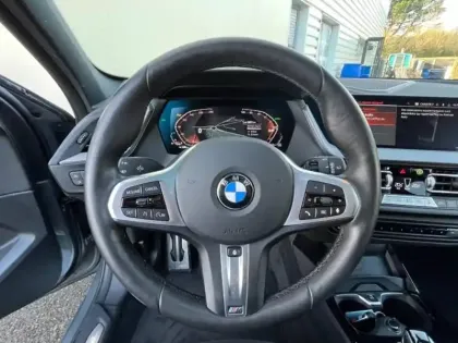 Photo 5 BMW Serie 1 Série 1 116iA 109ch M Sport DKG7