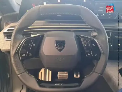 Photo 11 Peugeot 3008  1.2 Hybrid 136ch GT e-DCS6