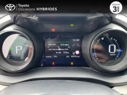 Photo 13 Toyota Yaris  116h Iconic 5p